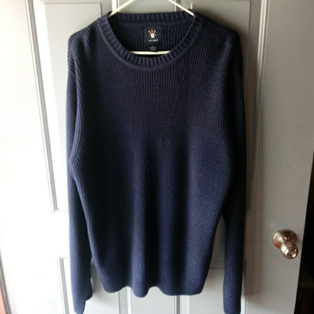 Mens pull over sweater